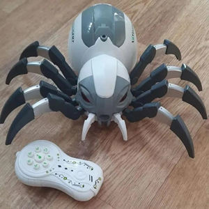 اسباب بازی ربات کنترلی مدل عنکبوت دودزا شارژی صدادار مدل 128A-30_اسباب بازی ربات